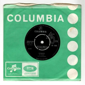 THE SHADOWS - STINGRAY / ALICE IN SUNDERLAND. UK ORIG 1965 7" & CO/SL. N/MINT - Picture 1 of 4