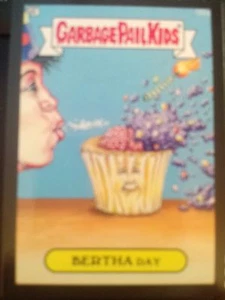 Garbage Pail Kids 2013 Minis #165a Bertha Day BLACK NrMint-Mint - Imagen 1 de 1