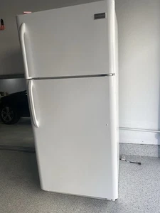 Frigidaire Refrigerator (White) - Picture 1 of 7