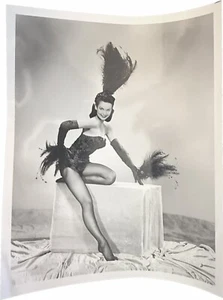 Original Vintage Photo Kathryn Grant Crosby - Picture 1 of 3