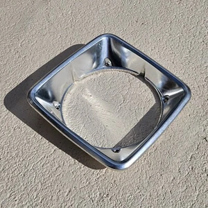 OEM 1974-1978 Mopar Dodge Sportsman Van Headlight Bezel - Bild 1 von 4