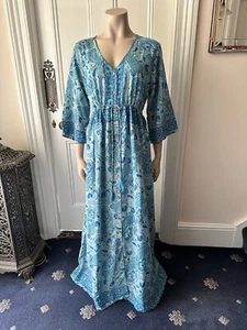 BNWT GI’A 70% Silk 30% Viscose Blue Paisley Maxi Beach Dress 12 14 16 18 20 - Picture 1 of 13