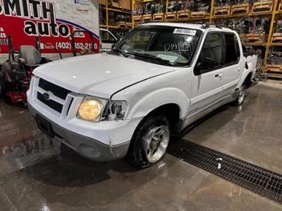 Conjunto de parachoques delantero con rejilla Ford Explorer 2002 1L5Z17757AA Foto 1 de 4