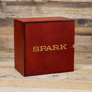 Blue Microphones Spark Wood Storage Box Case Protective U238539 - Picture 1 of 4