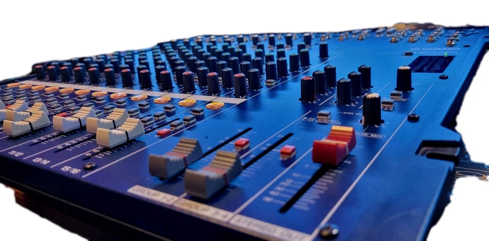 Yamaha MG166C• 16-Channel Stereo Mixer w/ Power Supply  **read description** - Image 1 of 4