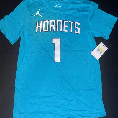 Camiseta Jordan NBA Charlotte Hornets Lamelo Ball #1 Talla Pequeña Foto 1 de 4