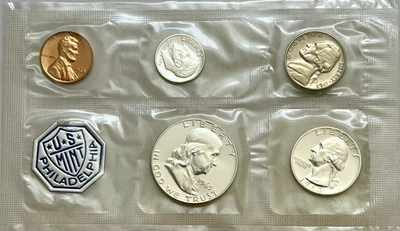 1961 US Mint Set Philadelphia Original Sealed Packaging No Papers - Image 1 of 2