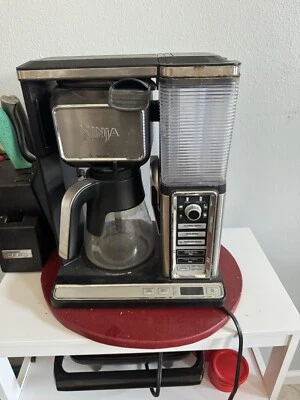 FOR PARTS Ninja Coffee Maker - Powers On - Image 1 of 4