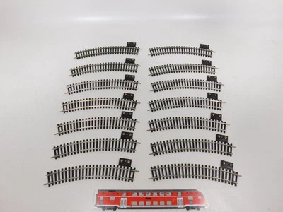 DM641-0.5# 14x Roco H0 DC 4562 Connection Track Curved R = 358 Mm 30° Mint - Image 1 of 4