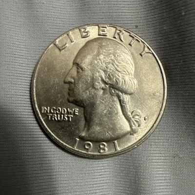 1981 P Washington Quarter 25c - ERROR - Off Center -Ccirculated - Image 1 of 2