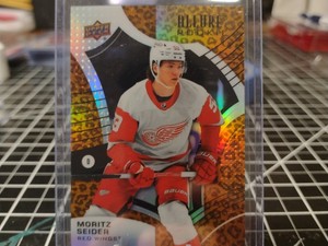 2021-22 UD Allure Moritz Seider Leopard RC Red Wings