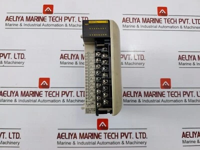 Omron CQM1-OD212 PLC output unit module DC5V 50MA 05601009 - Image 1 of 4