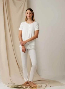 Damen Pyjama offen und kurzarm aus Viskose und Spitze Andra 9778 - Bild 1 von 1