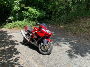 Kawasaki ZX-6R (ZX600-G2) 1999...... 10 months MOT - Picture 1 of 17