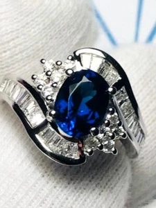 FANTASTICO ANELLO IN ORO BIANCO 18k ZAFFIRO E DIAMANTI TOP RIVER TOT.CARATI 3.00 - Imagen 1 de 8