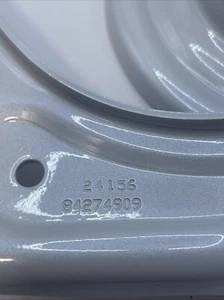 GM Driver Side Hood Hinge 84274909 NEW - Picture 1 of 5