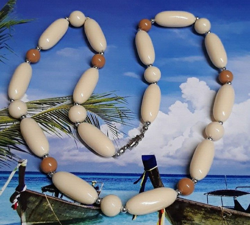 OFF WHITE Collana Vintage Classica Perline Lucite Bianco e Marrone con Fibbia a Barile