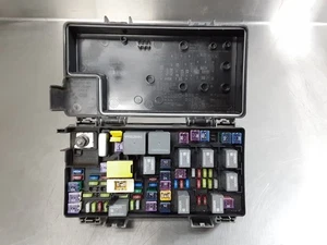 2014 14 Town & Country Grand Caravan Multifunction TIPM Fuse Box OEM 68217405AB - Picture 1 of 22
