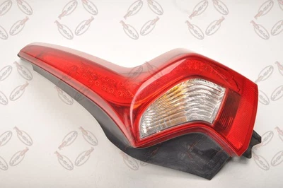 VOLVO V60 I Luz Trasera Derecho 31214964 - Imagen 1 de 4