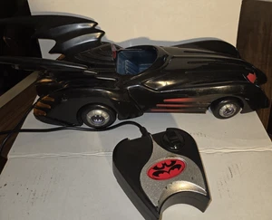 Batman Batmobile kabelgebunden ferngesteuertes Auto funktioniert Hasbro 1997 DC Comics leuchtet - Bild 1 von 5