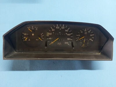 Cuadro de instrumentos velocímetro Mercedes Benz S124 W124 1245438121 1245427868 300D diésel Foto 1 de 3