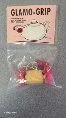 GLAMO GRIP COMBINATION LID HOLDER TEA CUP DRIP CATCHER VINTAGE KITCHEN GADGET - Image 1 of 4
