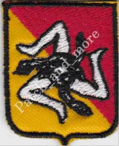 [Patch] SCUDETTO SICILIA TRINACRIA cm 3 x 4 toppa ricamata ricamo -1096 - Picture 1 of 1