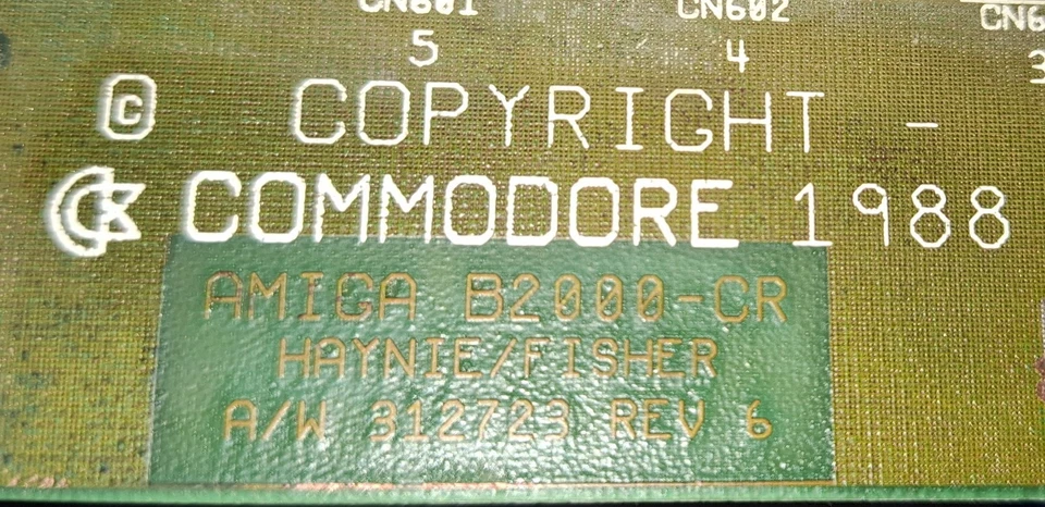 Amiga 2000 Netzteil mit allen drei originalen Laufwerken mit Einbaurahmen. - Bild 1 von 1