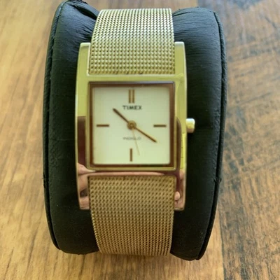 Reloj Timex Mujer Tono Dorado Estuche y Correa Malla Batería Nueva Índigo No Funciona Foto 1 de 4