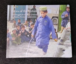2009 Gesichter der Zukunft von Brad Israel Mobile AL Fotograf signiert vom Autor - Bild 1 von 11
