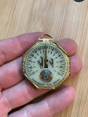 TVC7101 Frank Buck Explorers Солнечный Циферблат Компас Пшеничные Зерна Премиум Приз игрушка - Изображение 1 из 4