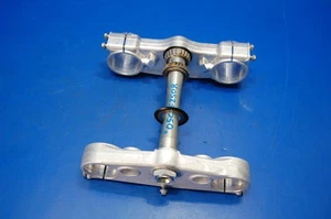 2005 02-07 CRF250R CRF450R CR TRIPLE TREE SUSPENSION STEERING STEM 53219-KRN-710 - Picture 1 of 20