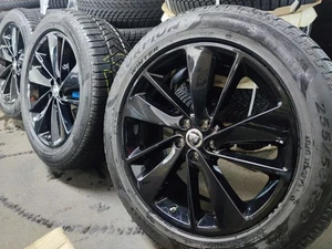 20 Zoll Winterräder original Jaguar F-Pace Winterreifen inkl. RDK Sensoren - Bild 1 von 8