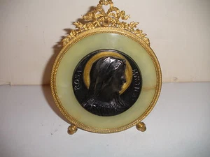 EXQUISITE ANTIQUE FRENCH FRAME ONYX WITH BRONZE RELIEF PORTRAIT ROSA MYSTICA - Picture 1 of 5