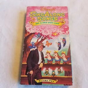 Disney’s Zip-A-Dee-Doo-Dah Sing Along Songs Song of the South (VHS) getestet - Bild 1 von 5