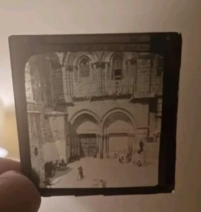Tobogán Linterna Mágica de Vidrio - Entrada, La Iglesia del Santo Sepulcro - Jerusalén - Imagen 1 de 6