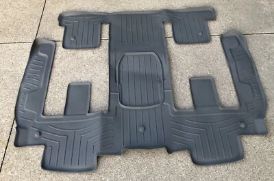Weathertech 441114 2ª fila 3ª alfombrilla de goma gris Saturn Outlook GMC Acadia Foto 1 de 4