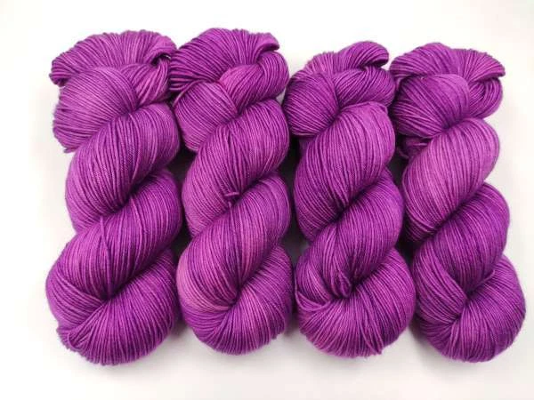 Handgefärbte 100% Cosy Merino Pur 100 g -  ROTHKOHL  202 - Bild 1 von 1