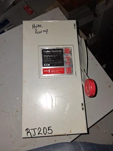 Schneidhammer Trennschalter 60 Amp 600 Volt 3 polig abgesichert Kat # DH362FGK - Bild 1 von 4