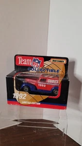 Matchbox NFL Team Giants 1992 Limited Edition Diecast Truck - Bild 1 von 3
