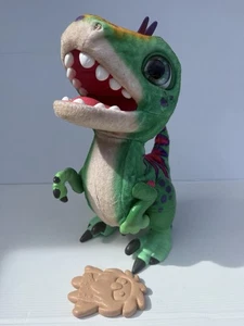 Dinosaurio interactivo FurReal Green Munching Rex Pet Dino 2017 funciona con hueso - Imagen 1 de 7