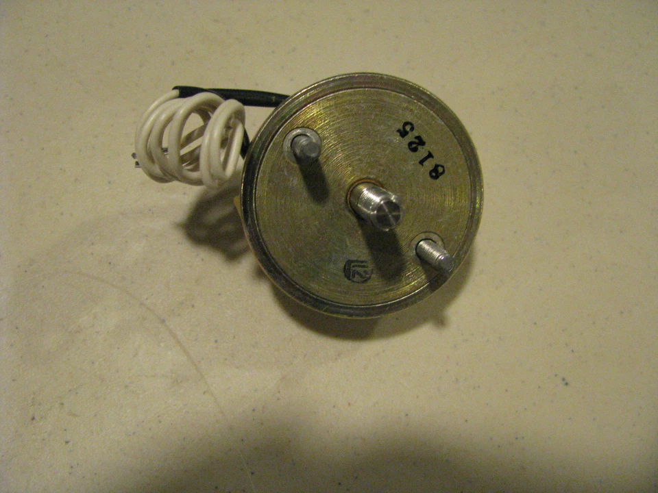 LEDEX ( CONTRAVES ) 109376-1  SOLENOID ( 129450-026 ) NSN: 5945-01-132-2290 - Image 1 of 1