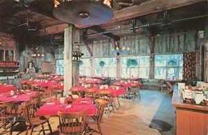 Old Red Mill Tavern, Wilmington Vermont Vintage PC - Picture 1 of 2