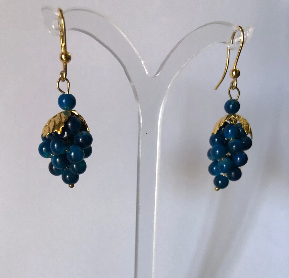 Orecchini "grappolo" in pallini di lapislazzuli e foglie in argento 925 dorato - Immagine 1 di 2