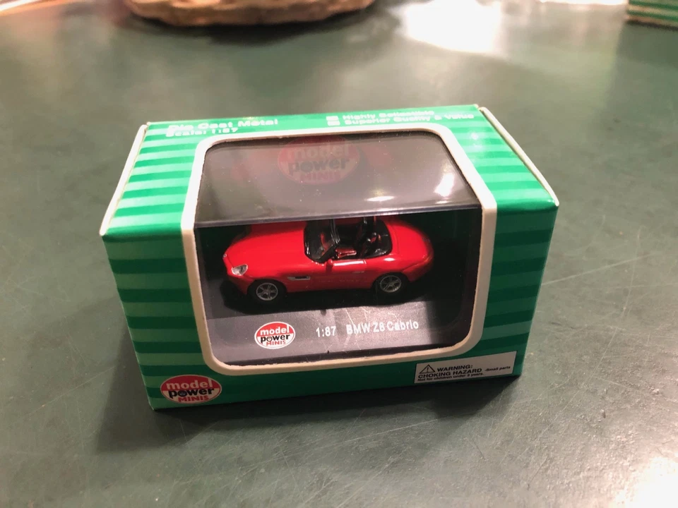 MODEL POWER MINIS 19110 BMW Z8 CABRIO RED - 1/87 - Immagine 1 di 1