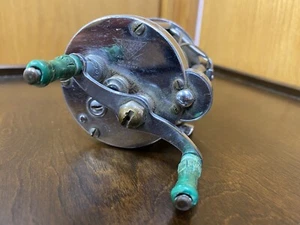 PFLUEGER AKRON NO 1894 FISHING REEL ~ Vintage - Picture 1 of 8