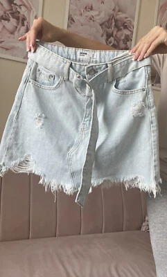 bershka denim skirt size 38 / M worn once with a belt light blue  - Image 1 of 3