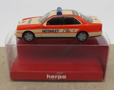 Micro Herpa Ho 1/87 Mercedes-Benz E 200 Ambulanza Croce Rosso #043892 IN Box - Immagine 1 di 4