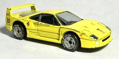 Vintage Matchbox World Class 1988 Ferrari Yellow F40 - Image 1 of 3