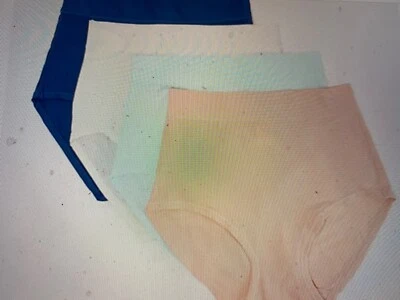 BREEZIES Infinite Stretch HI-CUT Brief A381206 - Image 1 of 2